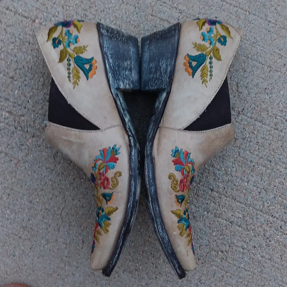 Old Gringo Jasmine Booties Floral Embroidered Womens 8 - Picture 8 of 10